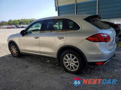 Drugie zdjęcie samochodu z przodu: 2013 PORSCHE CAYENNE VIN:WP1AA2A29DLA03785 - miniatura