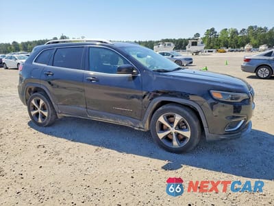 Czwarte zdjęcie samochodu z boku: 2019 JEEP CHEROKEE LIMITED VIN:1C4PJLDB3KD302340 - miniatura