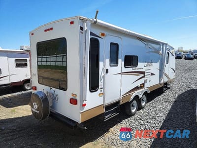 Czwarte zdjęcie samochodu z boku: 2009 KEYSTONE LAREDO CAMPER VIN:4YDT272209L600704 - miniatura
