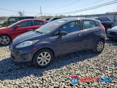 2013 FORD FIESTA SE 3FADP4EJ9DM131488 - główne zdjęcie licytacji z USA - miniatura