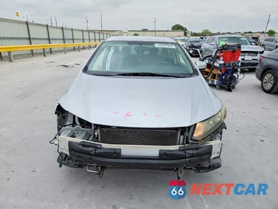 Piąte zdjęcie samochodu w środku: 2014 HONDA CIVIC LX VIN:19XFB2F54EE030166 - miniatura