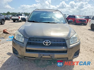 Piąte zdjęcie samochodu w środku: 2010 TOYOTA RAV4 BASE VIN:2T3BF4DV0AW051127 - miniatura