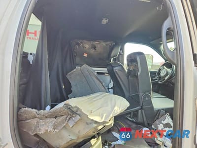 Zdjęcie 10 z 12 samochodu: 2022 RAM 4500 TRUCK CAB AND CHASSIS VIN:3C7WRLFL6NG151319 - miniatura