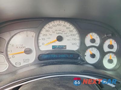 Zdjęcie 9 z 12 samochodu: 2004 CHEVROLET AVALANCHE K1500 VIN:3GNEK12T04G185270 - miniatura