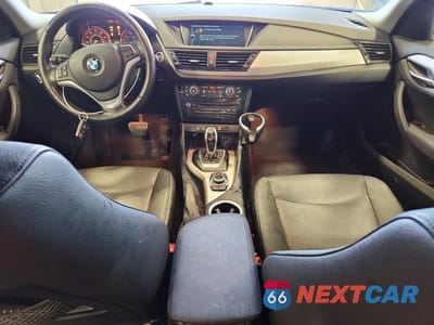 Zdjęcie 8 z 12 samochodu: 2015 BMW X1 XDRIVE28I VIN:WBAVL1C53FVY38980 - miniatura