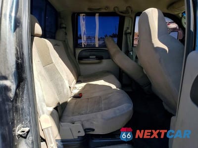 Zdjęcie 10 z 11 samochodu: 2006 FORD F350 SRW SUPER DUTY VIN:1FTWW31P56EC40419 - miniatura