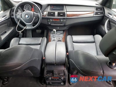 Zdjęcie 8 z 12 samochodu: 2012 BMW X5 XDRIVE35D VIN:5UXZW0C55CL670688 - miniatura