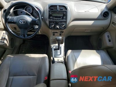 Zdjęcie 8 z 13 samochodu: 2005 TOYOTA RAV4 BASE VIN:JTEHD20V150052061 - miniatura