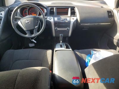 Zdjęcie 8 z 12 samochodu: 2010 NISSAN MURANO S VIN:JN8AZ1MU9AW017783 - miniatura