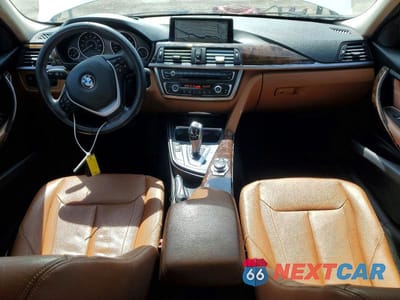 Zdjęcie 8 z 12 samochodu: 2012 BMW 328 I VIN:WBA3A5C56CF345157 - miniatura