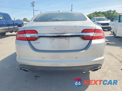 Zdjęcie 6 z 12 samochodu: 2012 JAGUAR XF VIN:SAJWA0FBXCLS36160 - miniatura