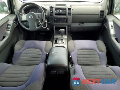 Zdjęcie 8 z 13 samochodu: 2006 NISSAN PATHFINDER S VIN:5N1AR18U46C658690 - miniatura