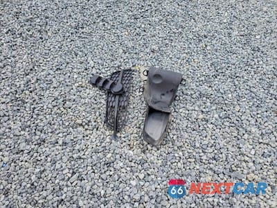 Zdjęcie 12 z 13 samochodu: 2012 AUDI A6 VIN:WAUBGAFC9CN007285 - miniatura