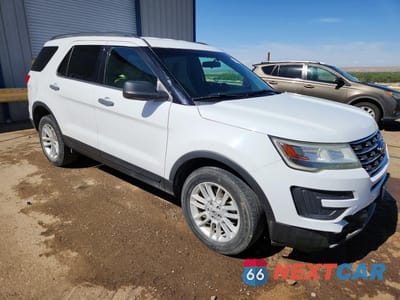 Czwarte zdjęcie samochodu z boku: 2017 FORD EXPLORER VIN:1FM5K8B80HGA47190 - miniatura