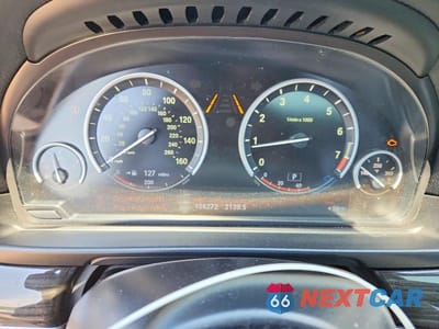 Zdjęcie 9 z 13 samochodu: 2013 BMW 550 XI VIN:WBAFU9C51DDY71074 - miniatura