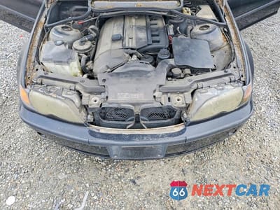 Zdjęcie 11 z 12 samochodu: 2005 BMW 325 I VIN:WBAEV33415KW20520 - miniatura
