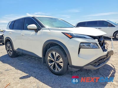 Czwarte zdjęcie samochodu z boku: 2023 NISSAN ROGUE SV VIN:JN8BT3BA6PW433115 - miniatura