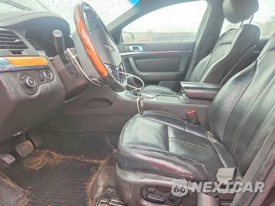 Zdjęcie 7 z 12 samochodu: 2016 LINCOLN MKS VIN:1LNHL9EK4GG602003 - miniatura