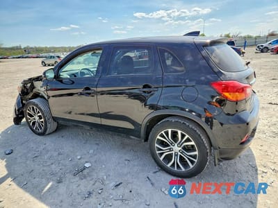 Drugie zdjęcie samochodu z przodu: 2018 MITSUBISHI OUTLANDER SPORT ES VIN:JA4AR3AU0JZ027915 - miniatura
