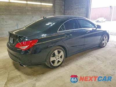 Trzecie zdjęcie samochodu z tyłu: 2015 MERCEDES-BENZ CLA 250 VIN:WDDSJ4EB7FN229915 - miniatura