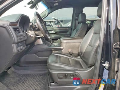 Zdjęcie 7 z 13 samochodu: 2021 CHEVROLET SUBURBAN C1500 LT VIN:1GNSCCKD7MR291865 - miniatura