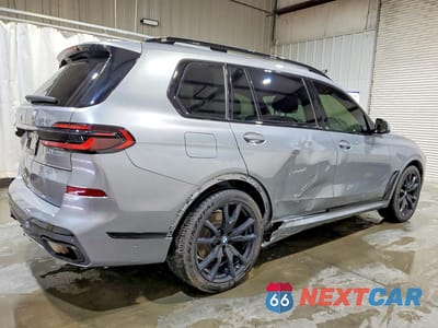 Trzecie zdjęcie samochodu z tyłu: 2024 BMW X7 XDRIVE40I VIN:5UX23EM04R9S40456 - miniatura