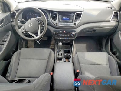 Zdjęcie 8 z 13 samochodu: 2018 HYUNDAI TUCSON SE VIN:KM8J23A49JU822304 - miniatura
