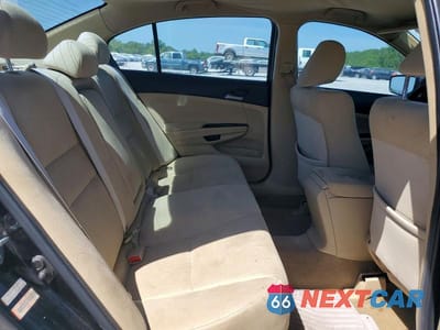 Zdjęcie 10 z 13 samochodu: 2011 HONDA ACCORD LX VIN:1HGCP2F37BA155102 - miniatura