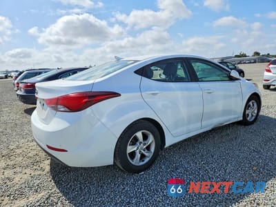 Trzecie zdjęcie samochodu z tyłu: 2015 HYUNDAI ELANTRA SE VIN:5NPDH4AE5FH573404 - miniatura