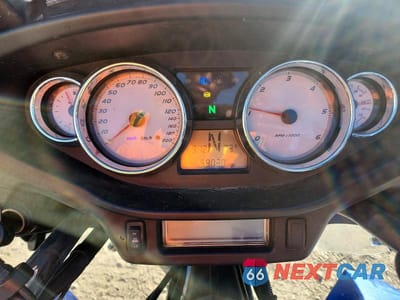 Zdjęcie 7 z 10 samochodu: 2013 VICTORY MOTORCYCLES CROSS COUNTRY TOUR VIN:5VPTW36N5D3013686 - miniatura