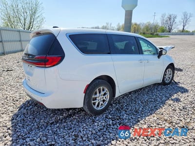 Trzecie zdjęcie samochodu z tyłu: 2023 CHRYSLER PACIFICA TOURING L VIN:2C4RC1BG7PR605776 - miniatura