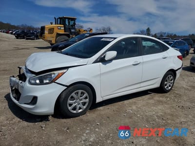 2017 HYUNDAI ACCENT SE KMHCT4AE0HU328086 - główne zdjęcie licytacji z USA - miniatura