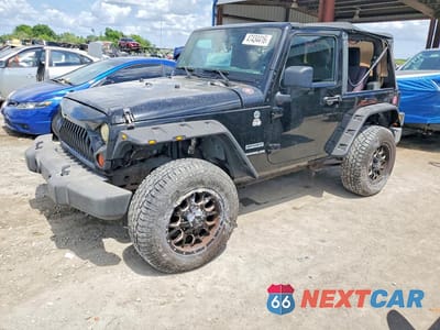 2013 JEEP WRANGLER SPORT 1C4AJWAG6DL553899 - główne zdjęcie licytacji z USA - miniatura