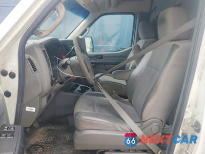 Zdjęcie 7 z 13 samochodu: 2014 NISSAN NV 1500 UTILITY / SERVICE VAN VIN:1N6BF0LXXEN102400 - miniatura