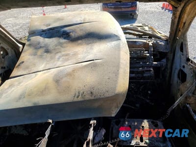 Zdjęcie 8 z 11 samochodu: 2011 CHEVROLET SILVERADO K1500 LT VIN:1GCRKSE38BZ205970 - miniatura