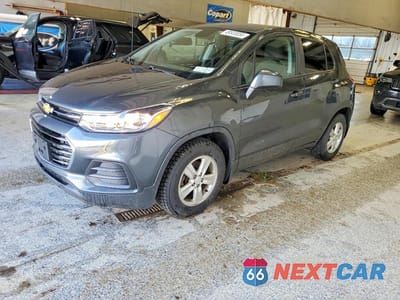 2020 CHEVROLET TRAX LS 3GNCJKSB0LL273779 - główne zdjęcie licytacji z USA - miniatura