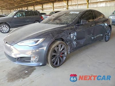 2016 TESLA MODEL S 5YJSA1E44GF158912 - główne zdjęcie licytacji z USA - miniatura