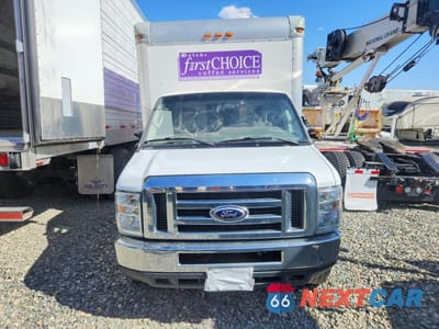 Piąte zdjęcie samochodu w środku: 2015 FORD E350 BOX TRUCK VIN:1FDWE3FL2FDA20696 - miniatura