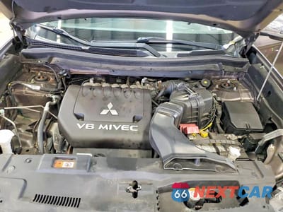 Zdjęcie 12 z 13 samochodu: 2016 MITSUBISHI OUTLANDER VIN:JA4JZ4AX3GZ024807 - miniatura