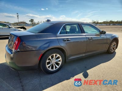 Trzecie zdjęcie samochodu z tyłu: 2016 CHRYSLER 300 LIMITED VIN:2C3CCAAG4GH189445 - miniatura