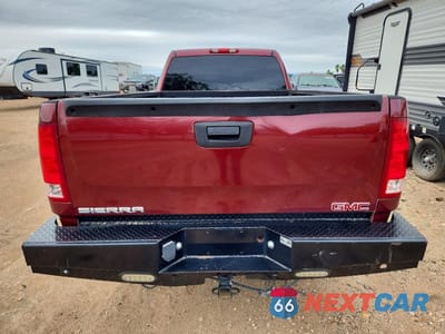 Zdjęcie 6 z 11 samochodu: 2008 GMC SIERRA K3500 VIN:1GTHK33648F142584 - miniatura