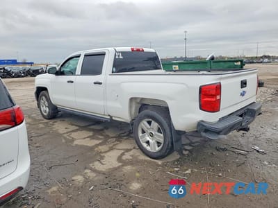 Drugie zdjęcie samochodu z przodu: 2018 CHEVROLET SILVERADO K1500 VIN:3GCUKNEC2JG486514 - miniatura