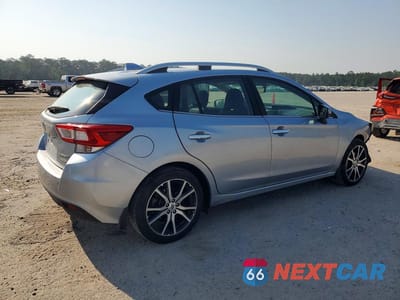 Trzecie zdjęcie samochodu z tyłu: 2017 SUBARU IMPREZA LIMITED VIN:4S3GTAU6XH3709071 - miniatura