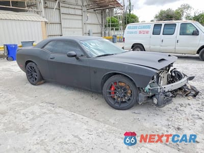 Czwarte zdjęcie samochodu z boku: 2023 DODGE CHALLENGER SRT HELLCAT VIN:2C3CDZC98PH605247 - miniatura