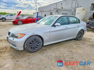 2006 BMW 325 I WBAVB13556PT24328 - główne zdjęcie licytacji z USA - miniatura