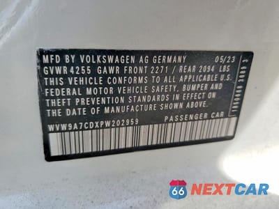 Zdjęcie 12 z 12 samochodu: 2023 VOLKSWAGEN GTI 40TH ANNIVERSARY VIN:WVW9A7CDXPW202959 - miniatura