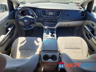 Zdjęcie 8 z 13 samochodu: 2016 KIA SEDONA LX VIN:KNDMB5C17G6089506 - miniatura