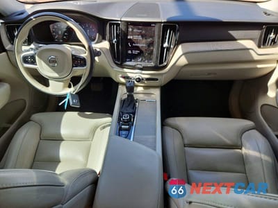 Zdjęcie 8 z 13 samochodu: 2021 VOLVO XC60 T5 INSCRIPTION VIN:YV4102DL2M1854974 - miniatura
