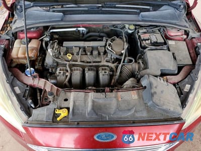 Zdjęcie 11 z 12 samochodu: 2015 FORD FOCUS TITANIUM VIN:1FADP3N22FL294412 - miniatura