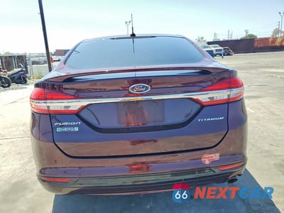 Zdjęcie 6 z 12 samochodu: 2017 FORD FUSION TITANIUM PHEV VIN:3FA6P0SUXHR275799 - miniatura